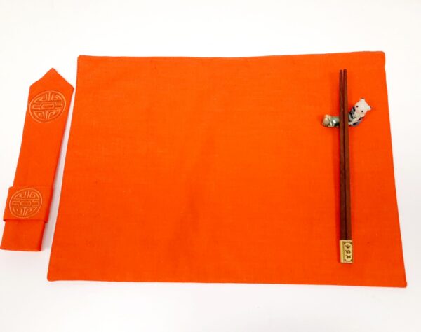 Deluxe Placemat Set for One, with Panda Chopstick Stand