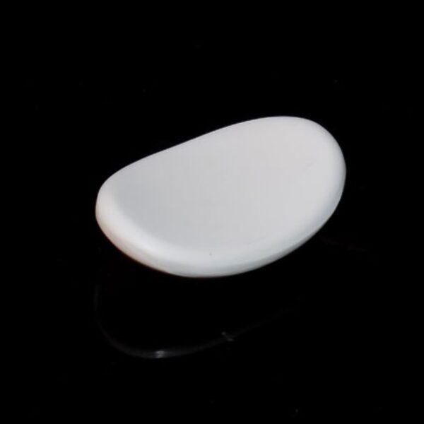 White Plastic Japanese Chopstick Rest (30pcs) @ £0.45 + vat each