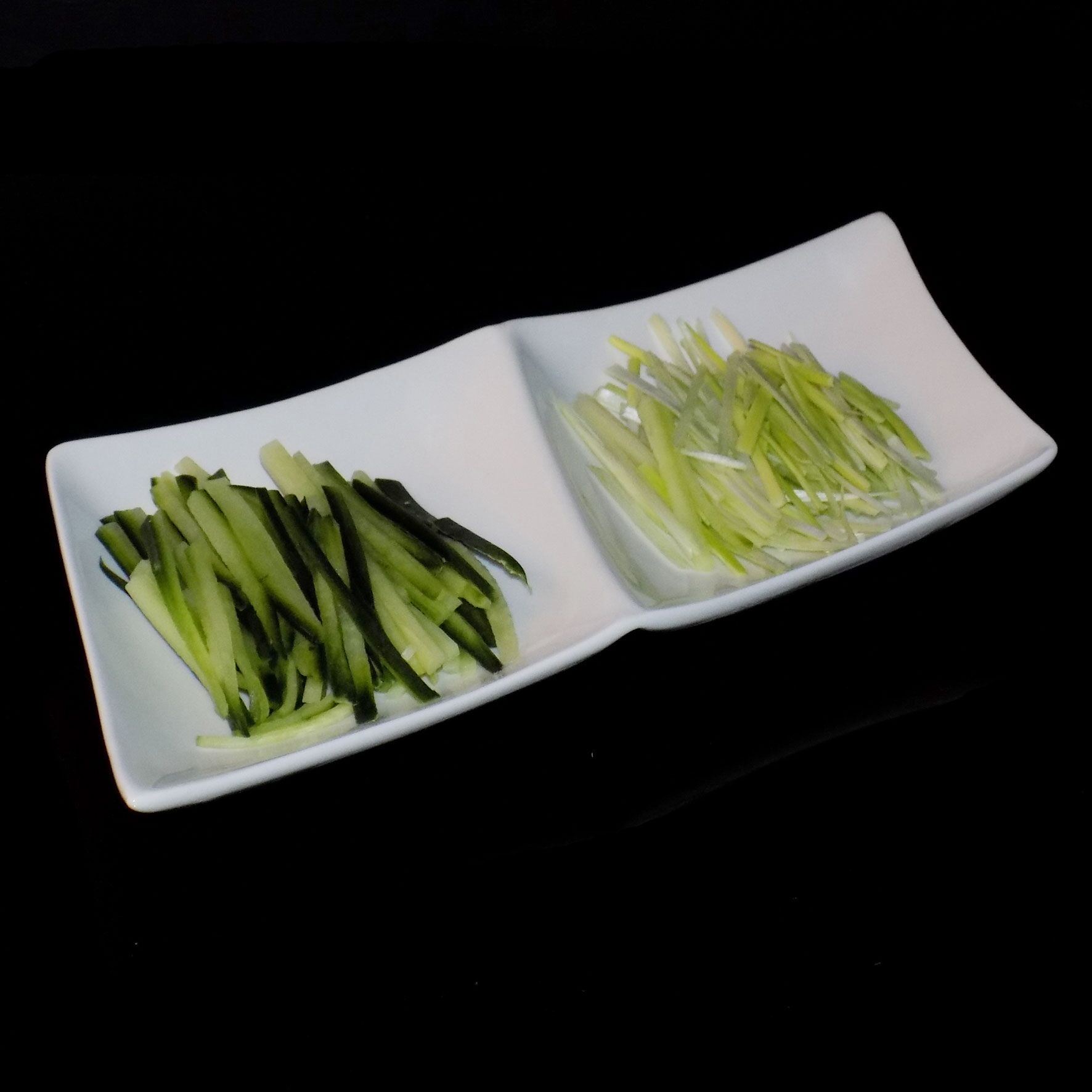 2 Section Plate (30cm x 12cm / 11.75" x 4.75") - Image 2