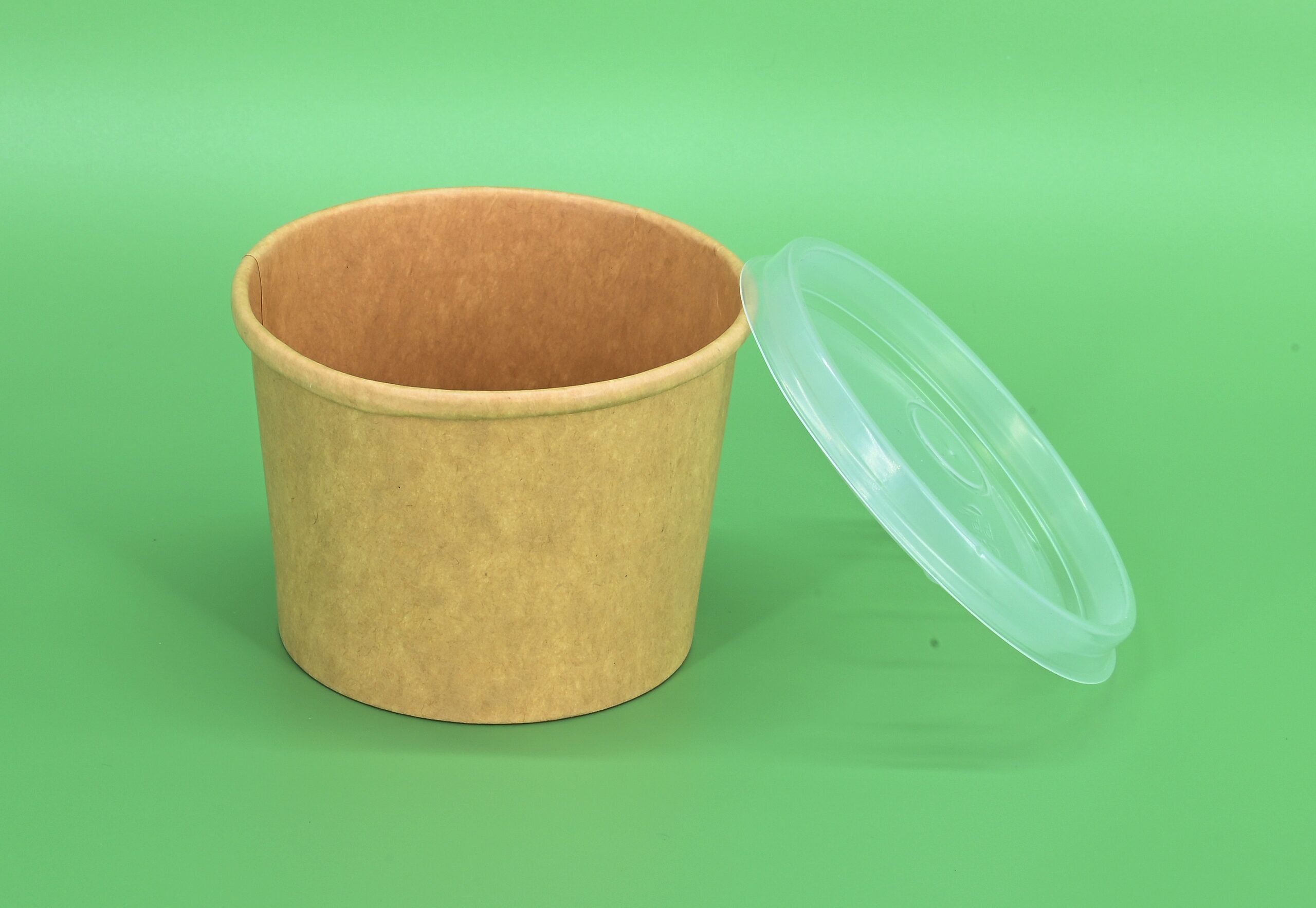 8oz Kraft Paper Container with Plastic Lid - (250pcs) - Image 2