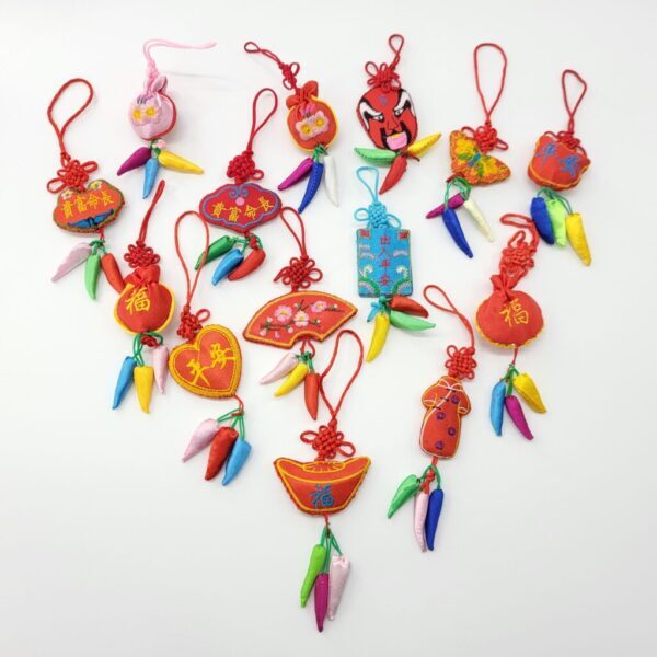 Lucky Hanging (20pcs + 2 Free)