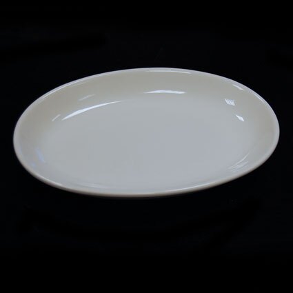 Cameo Deep Oval Plate (9") (6pcs) @ £4.55 + vat each
