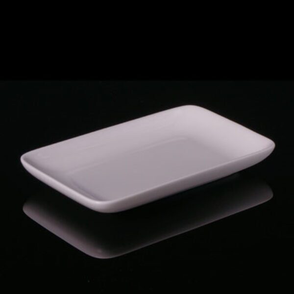 Cameo Rectangular Plate (19cm / 7.5")