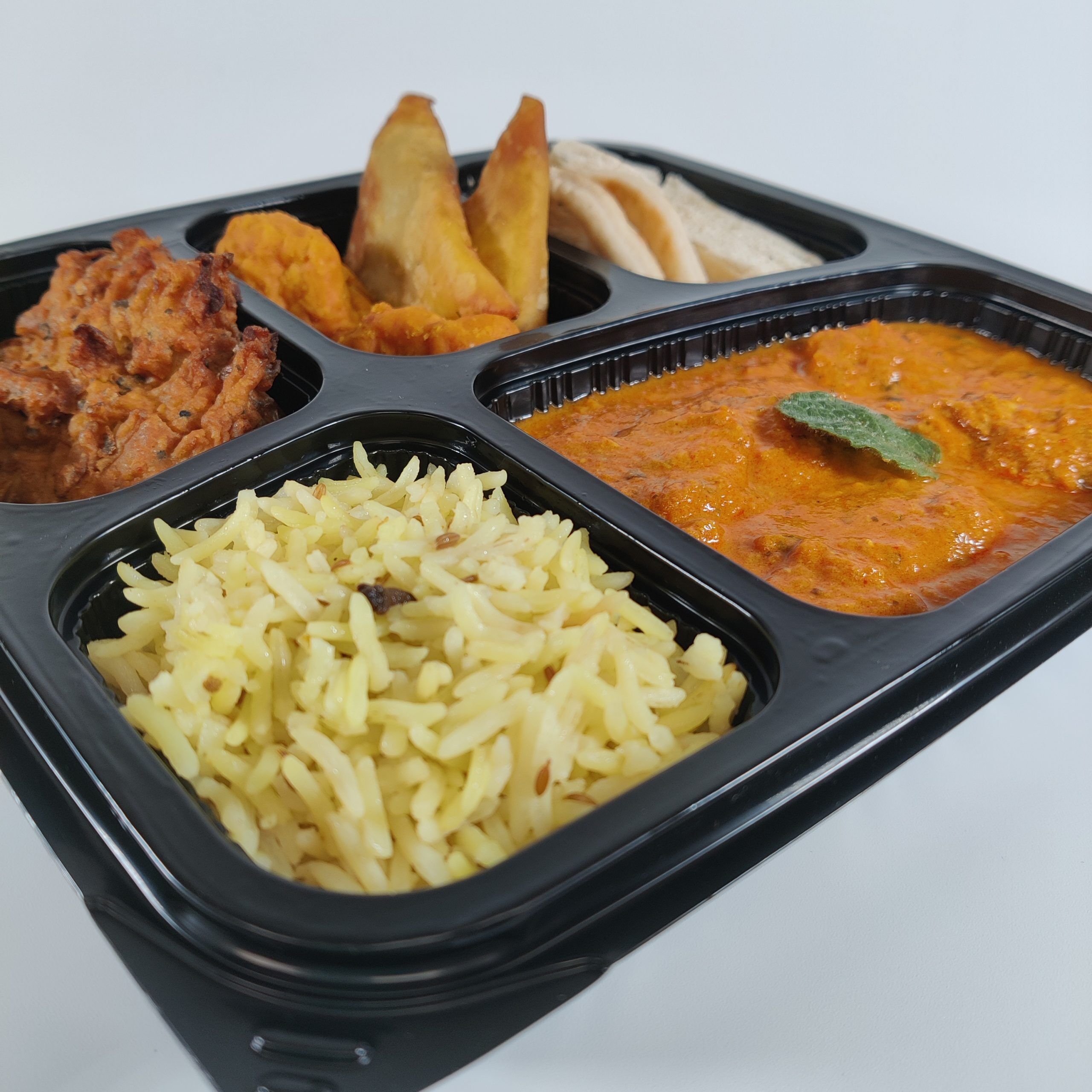 1000ml Black 5 Compartment Square Food Container (170ML/340ML/170ML/150ML/170ML) (200 sets) - Image 3